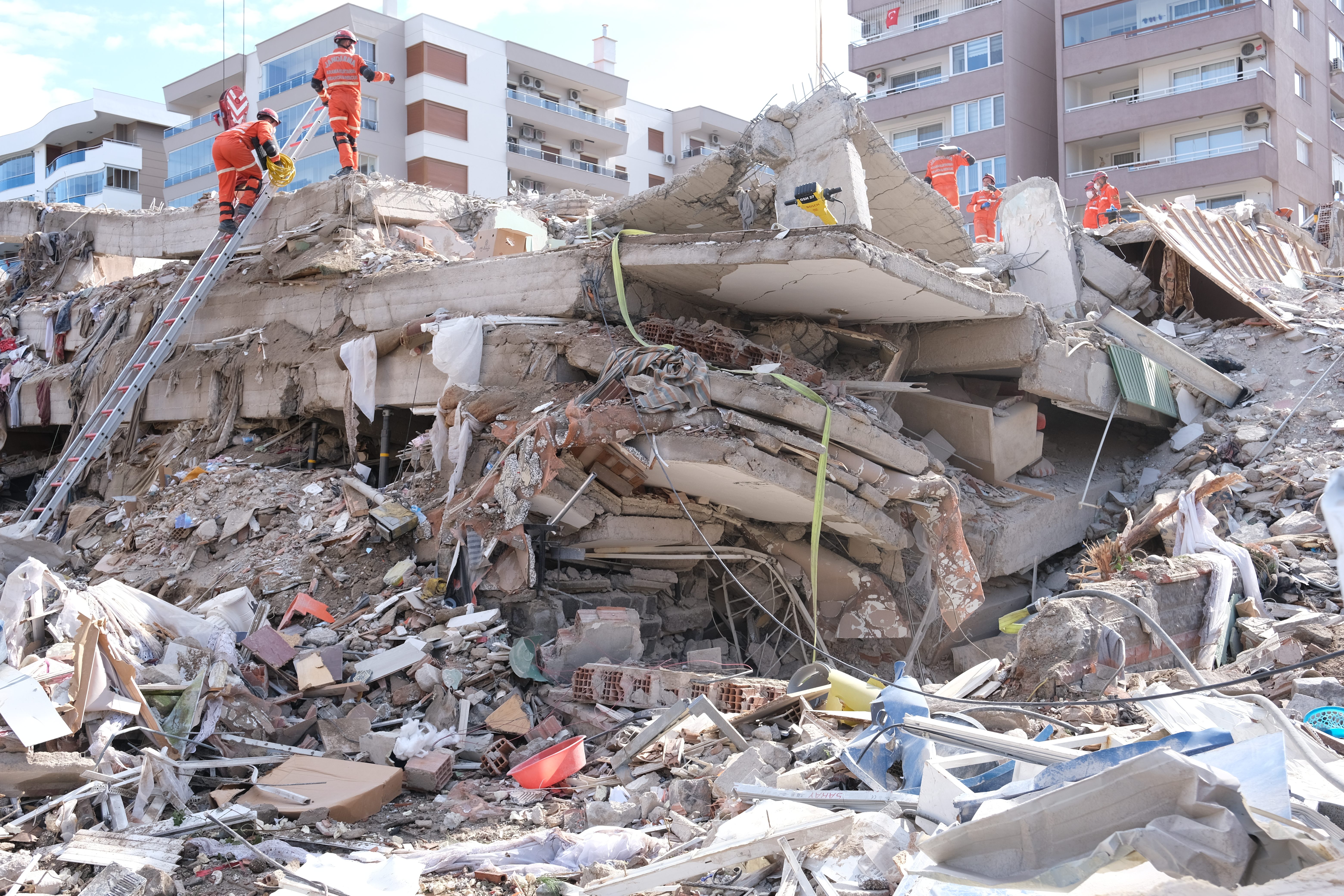 terremoto smirne turchia