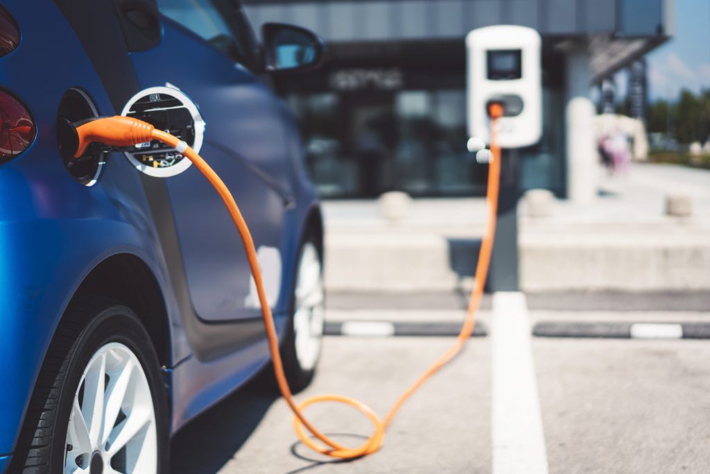 ricarica auto elettrica