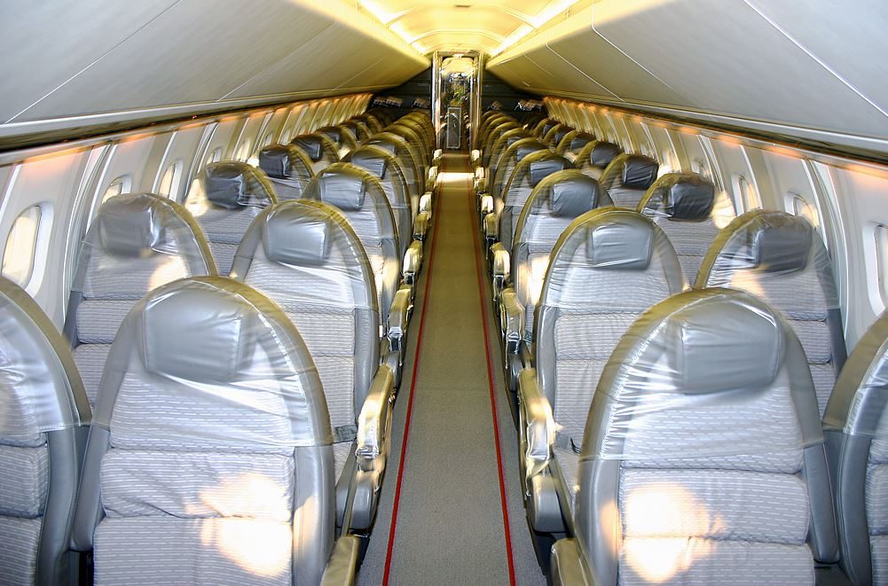 Corridoio centrale Concorde (credit:Martin J.Galloway)