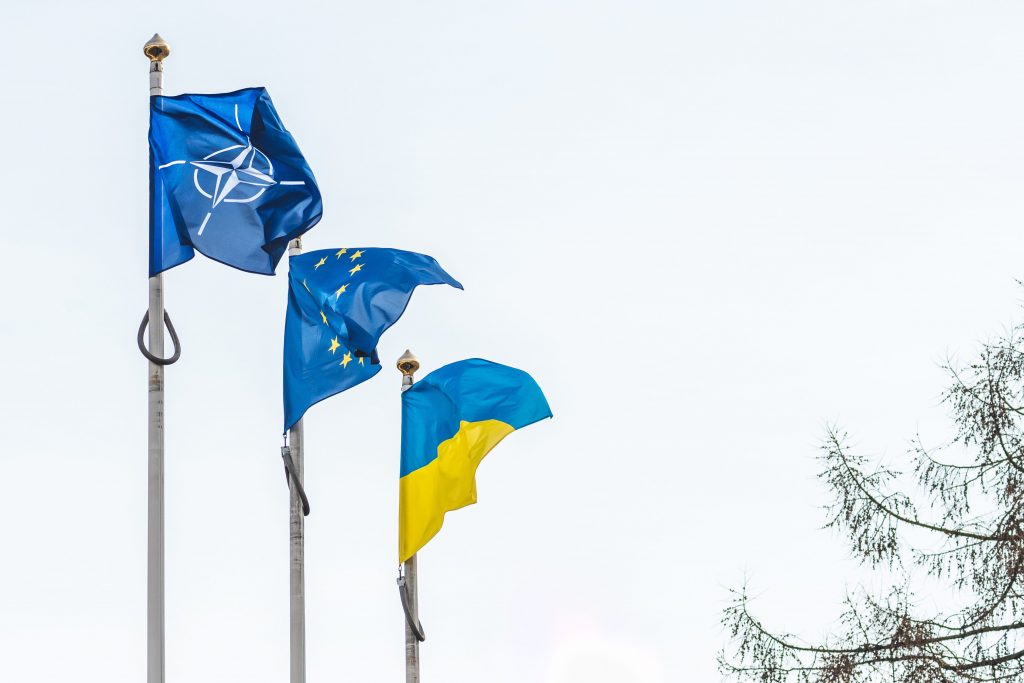 NATO, Unione Europea, Ucraina