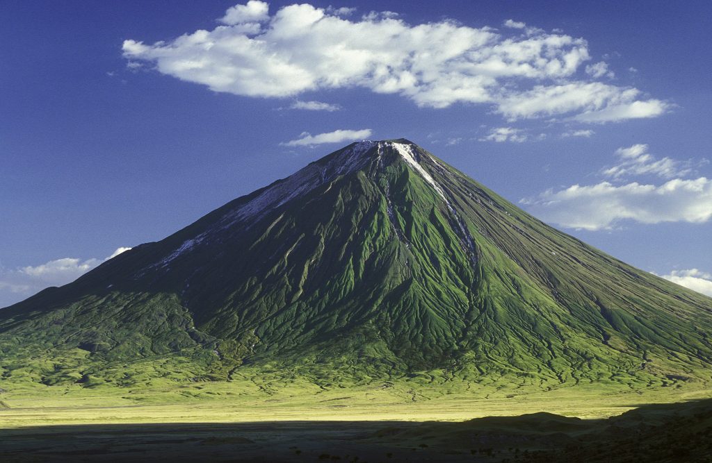Ol Doinyo Lengai lava monte