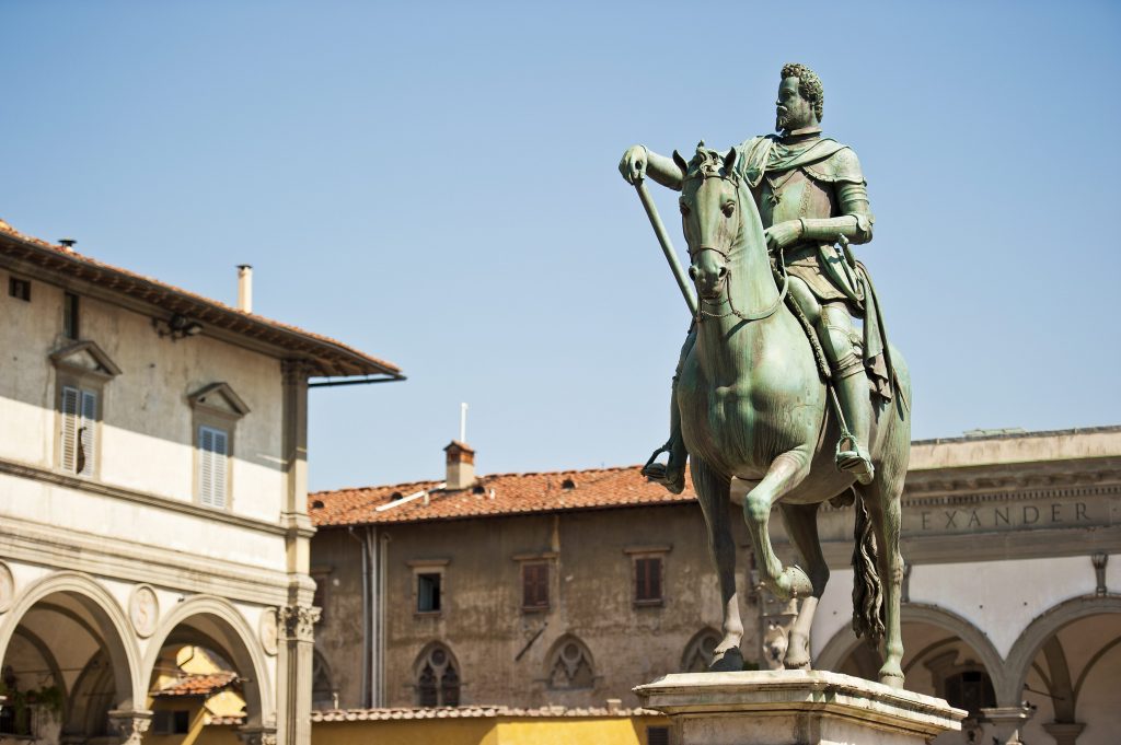 ferdinando_de_medici_statua